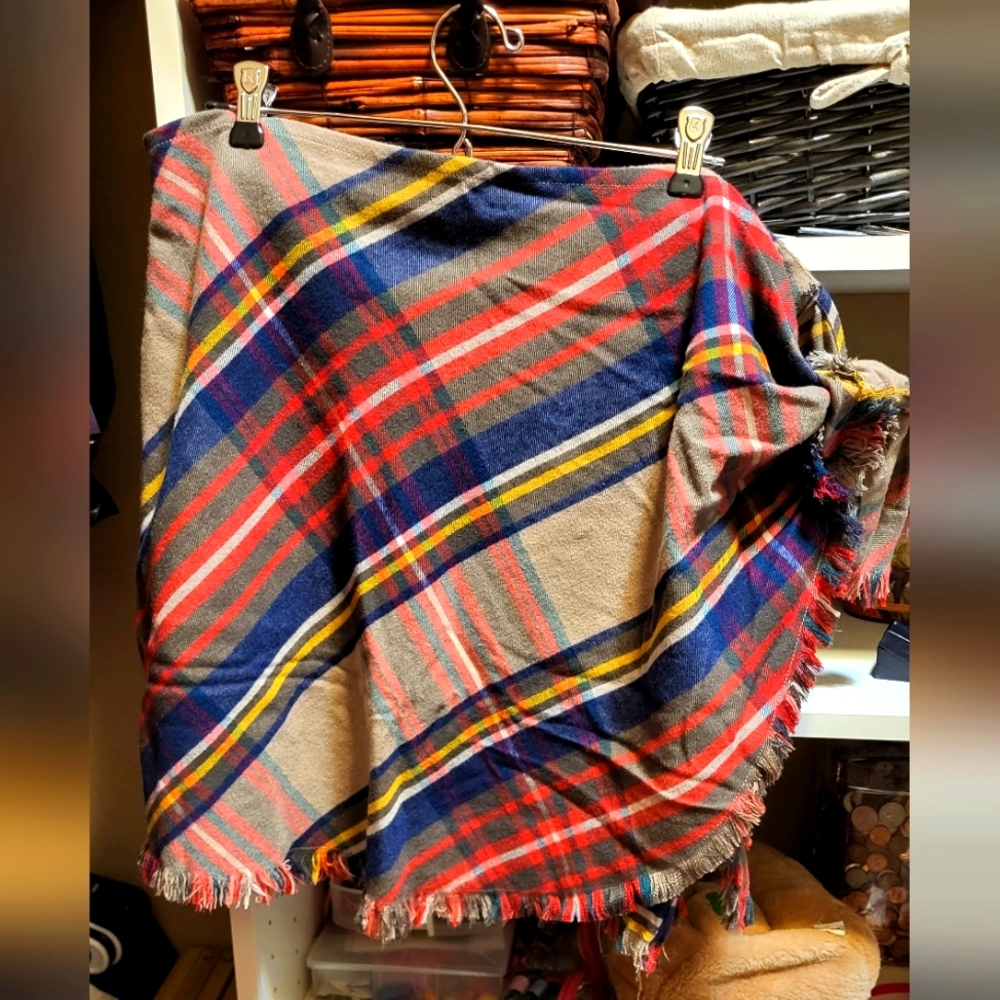Plaid skirt